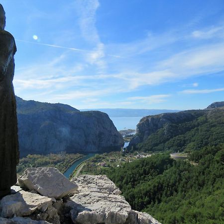 Apartment Hana Omiš Kültér fotó
