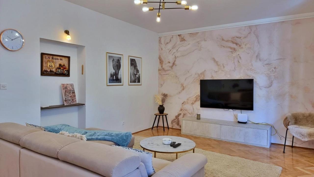 Apartment Hana Omiš Kültér fotó