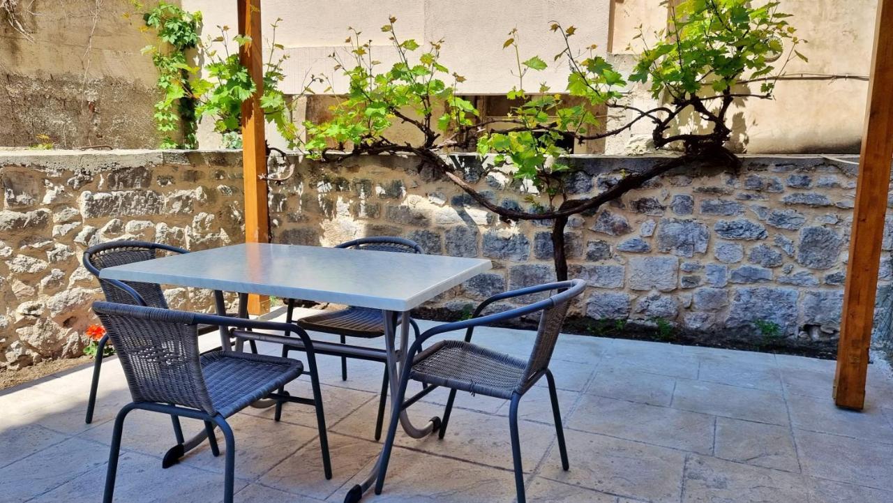 Apartment Hana Omiš Kültér fotó